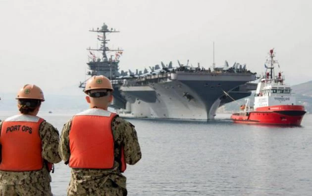 Πρωτοφανές περιστατικό στην Κρήτη: Αμερικανός ναύτης ρώτησε που μπορεί να φάει και αντί για πληροφορίες εισέπραξε ξύλο και μαχαιριές!